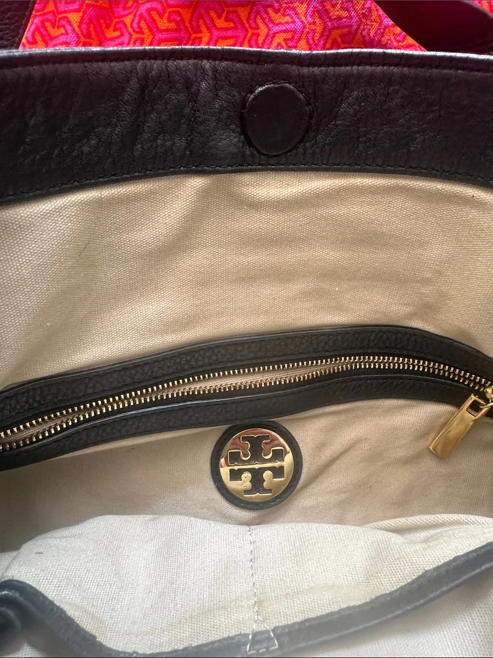 Tory Burch great black